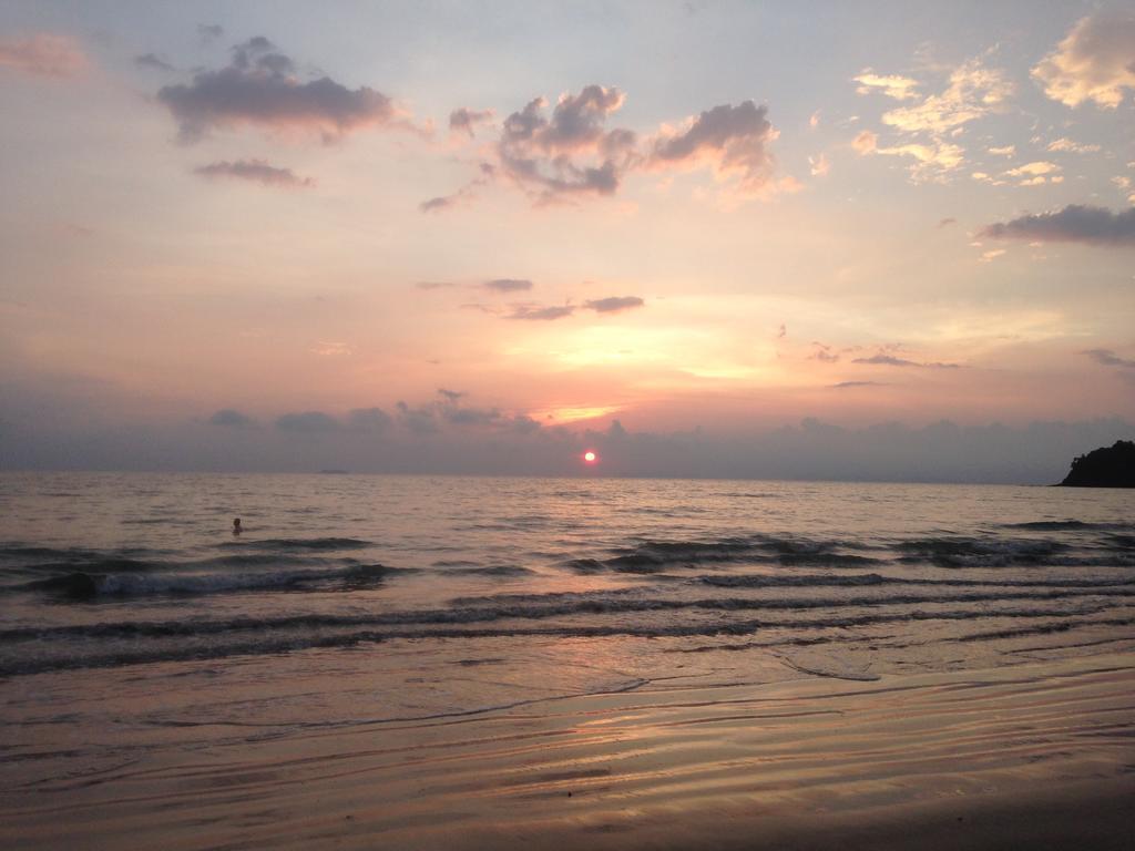Golden Bay Cottage - Sha Extra Plus Koh Lanta Exterior foto