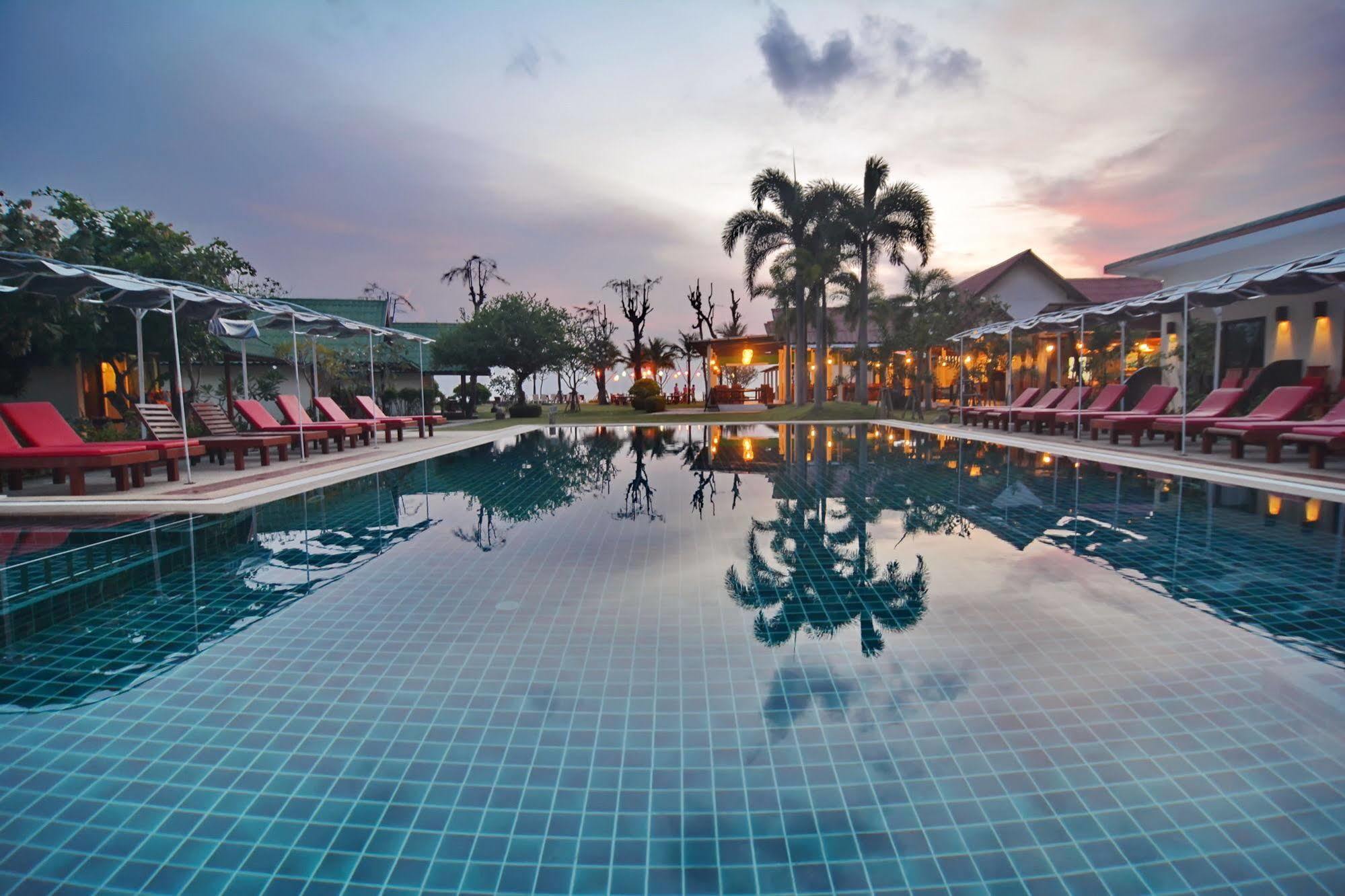 Golden Bay Cottage - Sha Extra Plus Koh Lanta Exterior foto